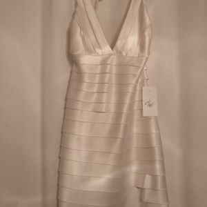 NEW BCBGMaxAzaria Malin Layered Halter Dress - 12